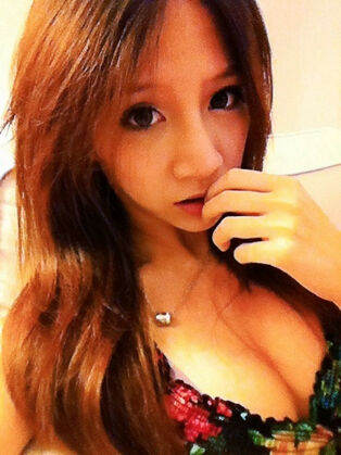 Asian Adorable GIRLS: Sunny Lin Cai Ti (林 采 緹) from