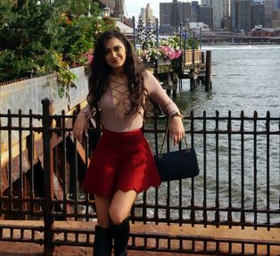 Japanese model Amna in New York, This scorching mother a